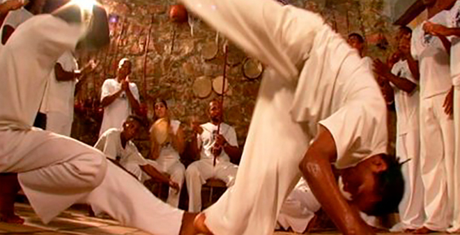 MESTRE BIMBA, A CAPOEIRA ILUMINADA